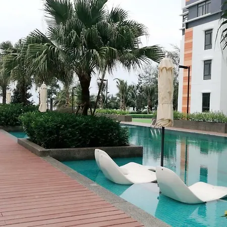 Timurbay Seafront Residence By L'Amour Home Kuantan Exterior photo