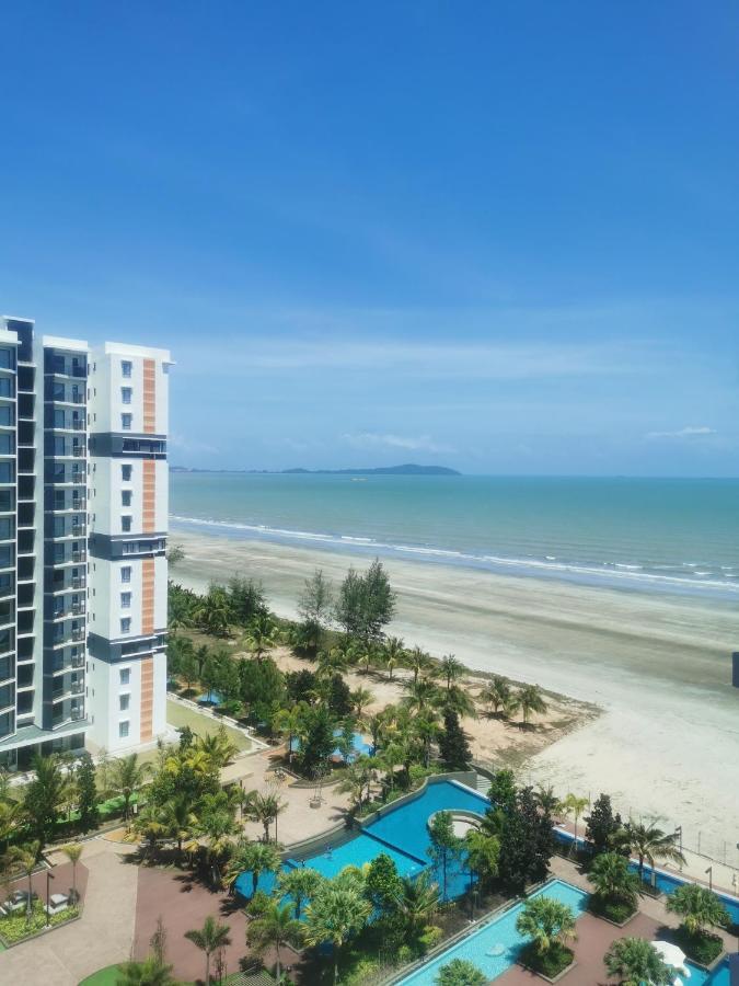 Timurbay Seafront By L'amour * Kuantan
