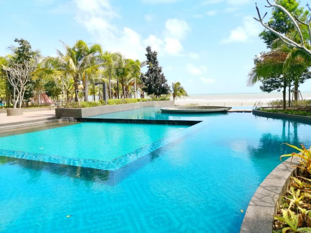 Apartment Timurbay Seafront By L'amour *