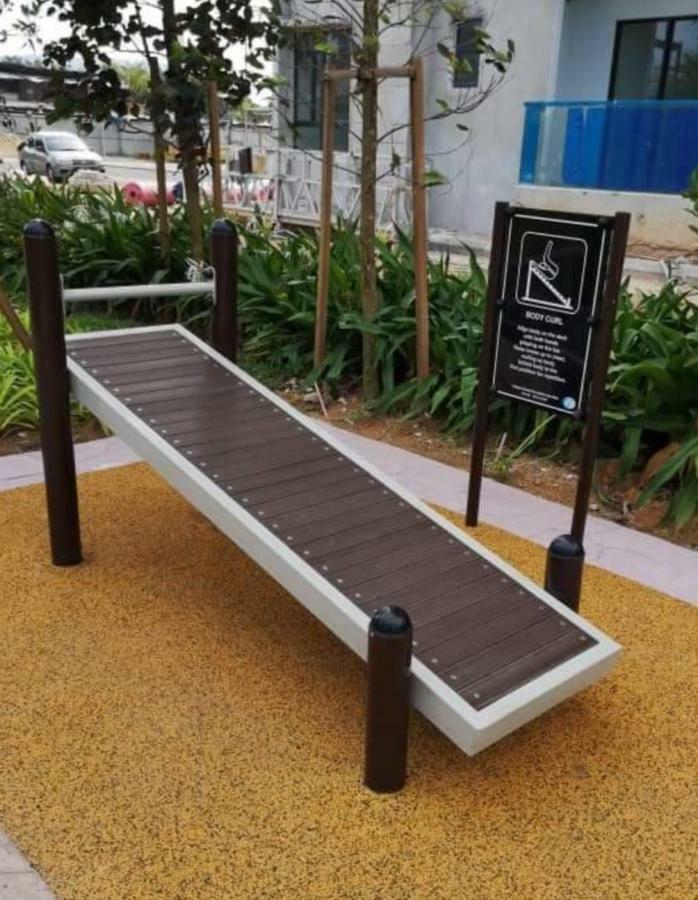 Apartment Timurbay Seafront By L'amour Kuantan